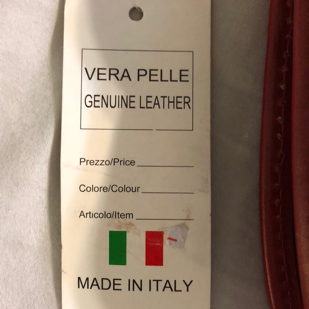 Purse - Picture 2 of 3